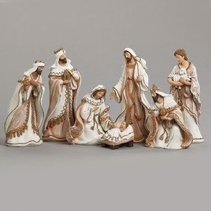 Modern Gold Trim & White 7 Piece Nativity Set